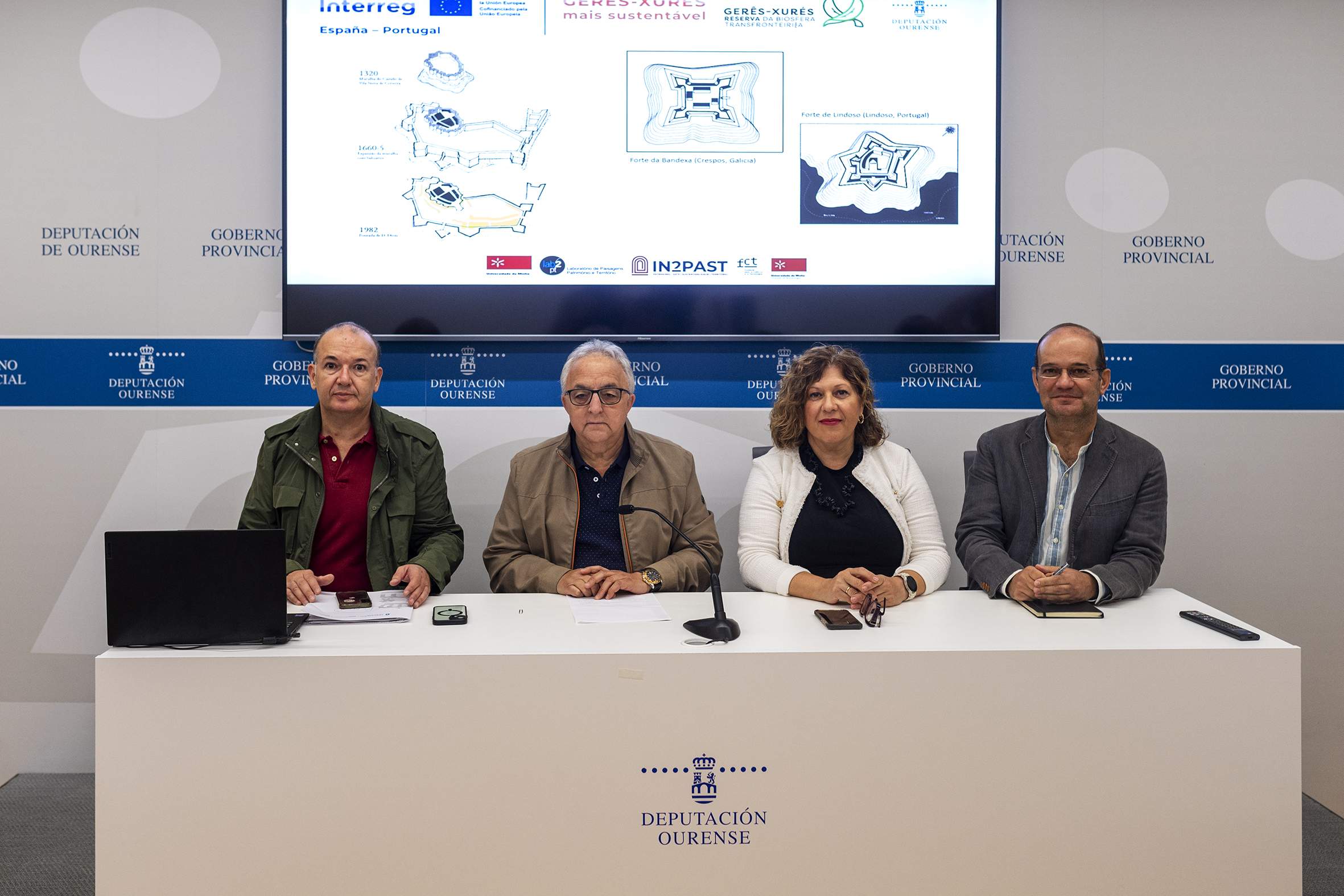 Carlos Leiro, Plácido Álvarez (Deputación de Ourense), Rebeca Blanco-Rotea e Jorge Correia (UMinho) (foto: Deputación de Ourense)